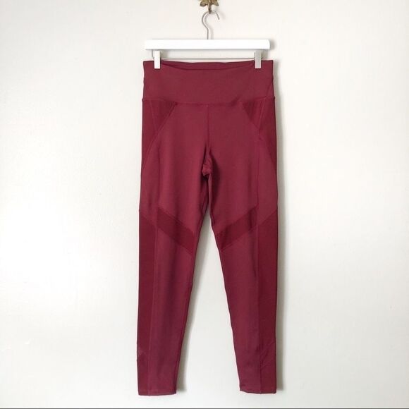 Free People Movement Lira leggings In Wine NWT - Picture 1 of 9